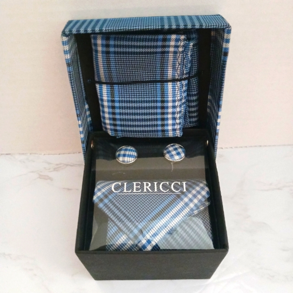 For @da_lastpage Clericci Gift Set Tie Hankie & Cuff Links